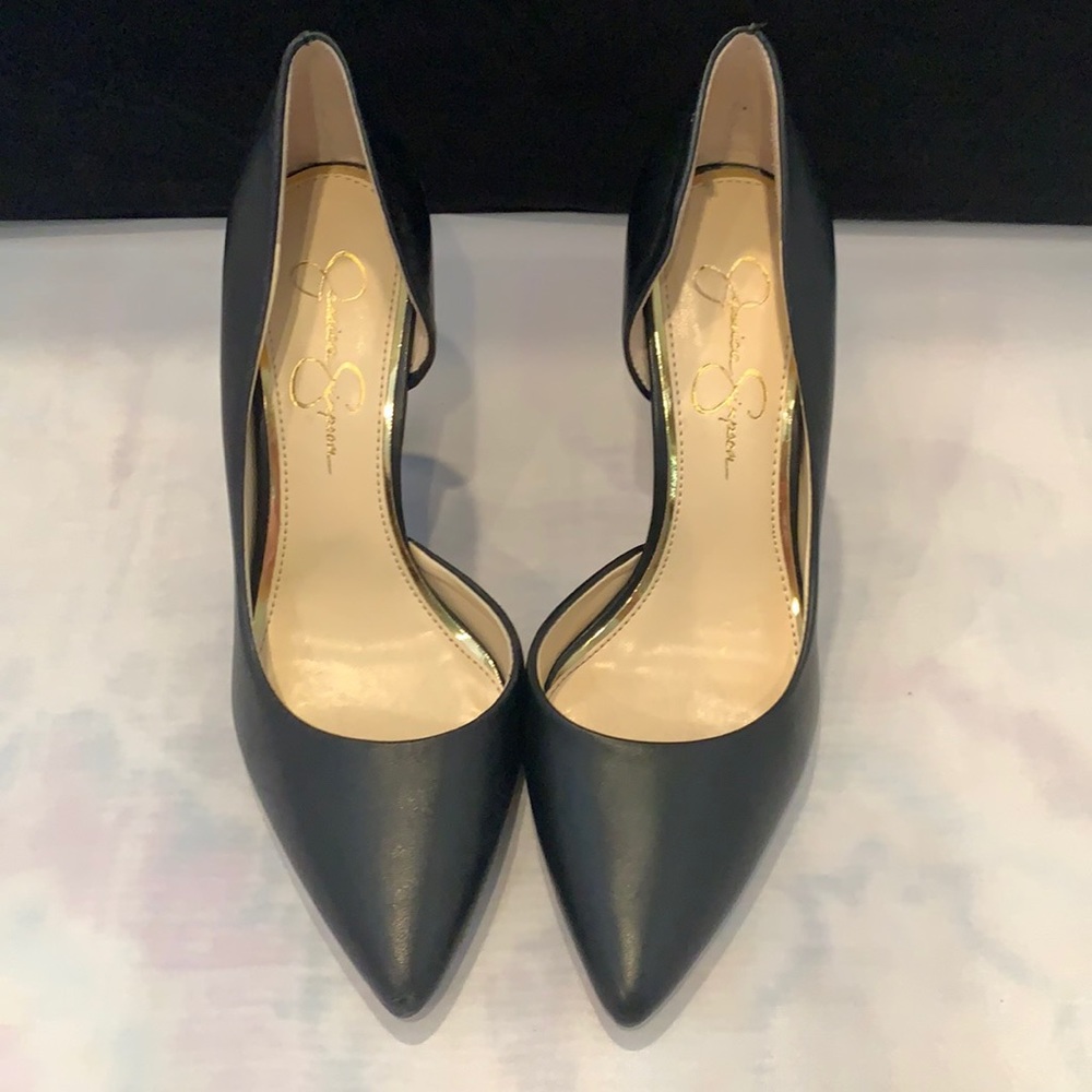 Jessica Simpson Stiletto Pump. Style: Paryn. Black